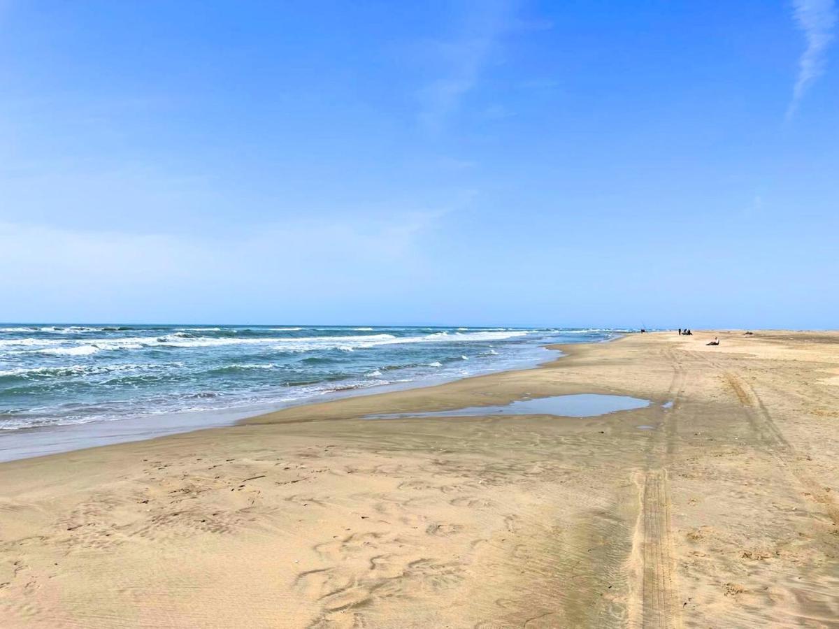Tribord Dix Neuf Hotel เลอ โกร-ดู-รัว ภายนอก รูปภาพ